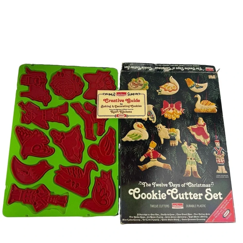 Vintage Chilton The Twelve Days of Christmas Cookie Cutters Set 1978 Red Holiday
